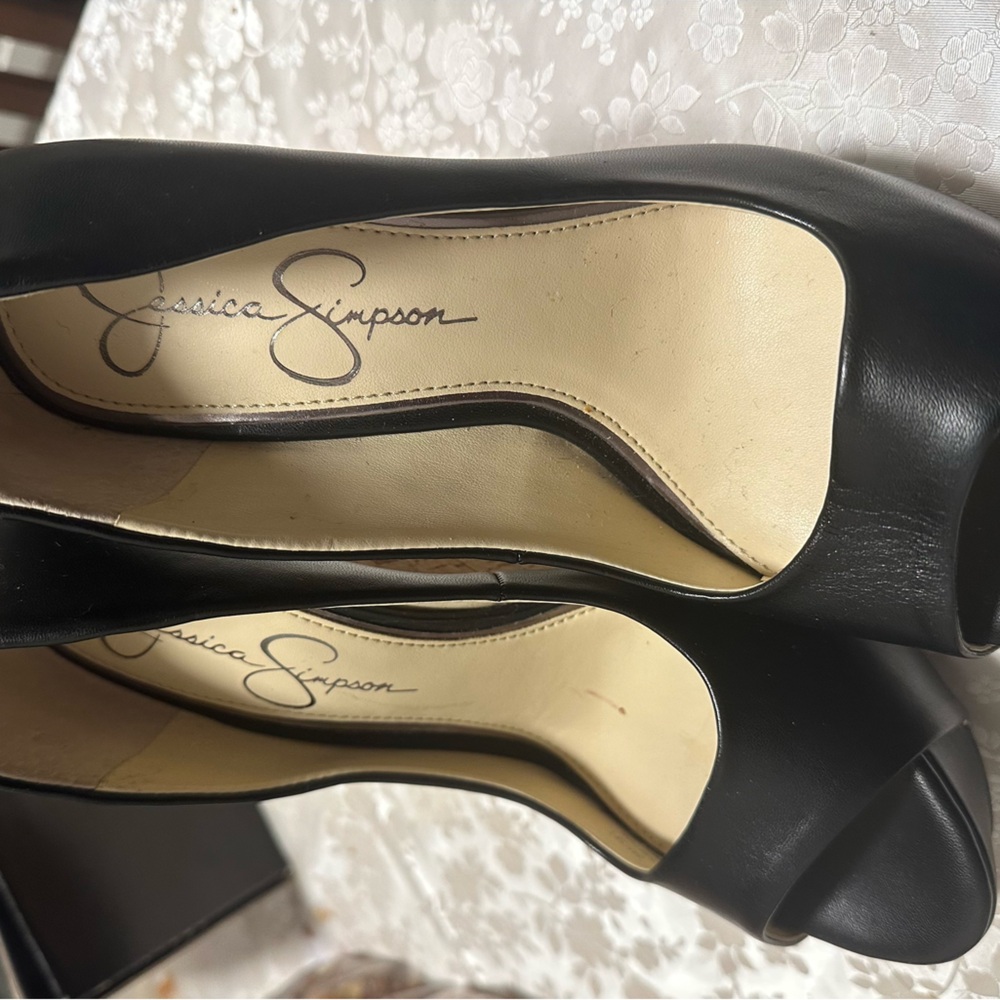 Jessica Simpson Black Peep Toe Shoes